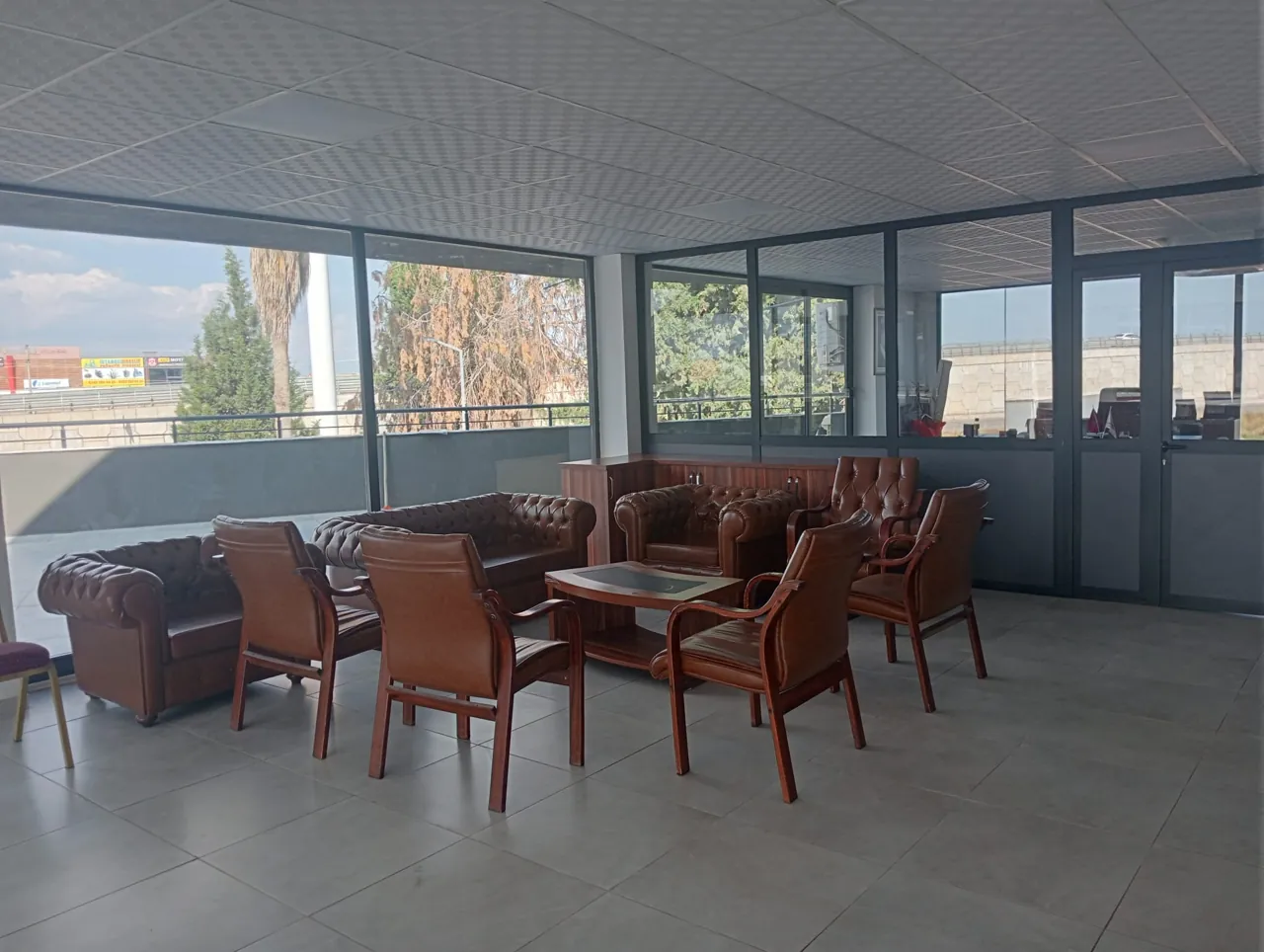 Ofis bekleme alanı temizliği - BySeda